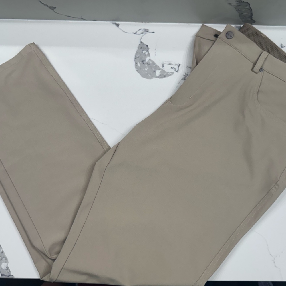 Men's Tan Greg Norman Pants size 40x32